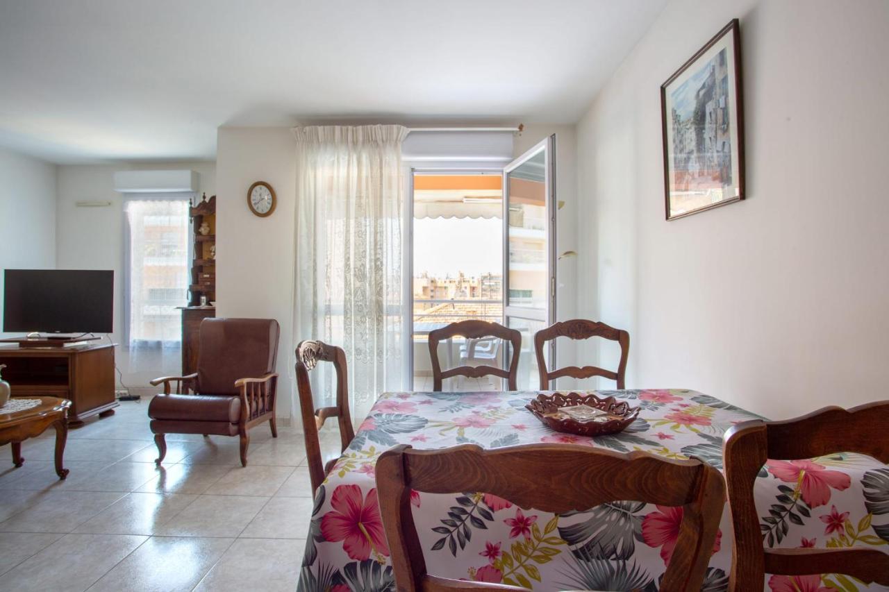 Appartement Appatement 3 pièces climatisé vue mer à Nice Extérieur photo